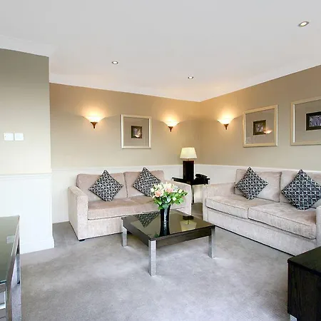 Collingham Serviced 4*