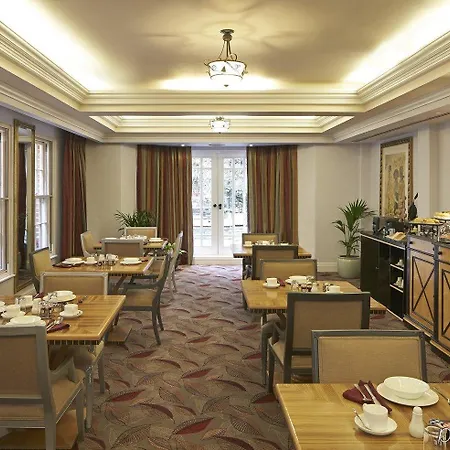 Ascott Mayfair Apartamento