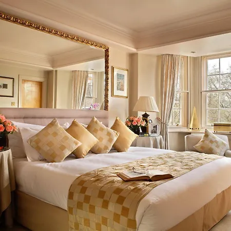 Ascott Mayfair Apartamento