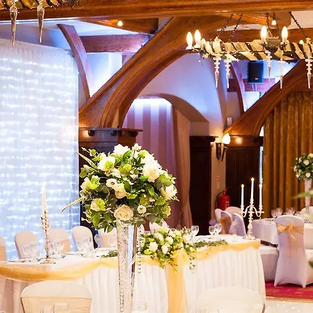 The Royal Chace 4*