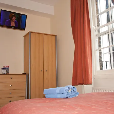 Chelsea 3* London