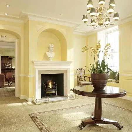 Hotel Harbour & Richmond 4*