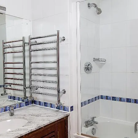 Apartment Access Paddington