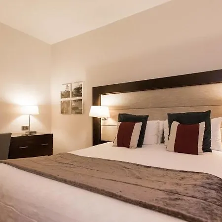 Hotel Thistle Holborn 4*