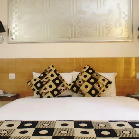 Westpoint 3* London
