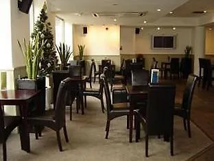 吉尔福德别墅酒店 招待所 伦敦