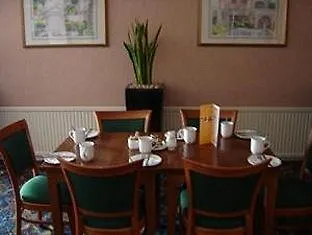 Guilford House Gasthof 2*