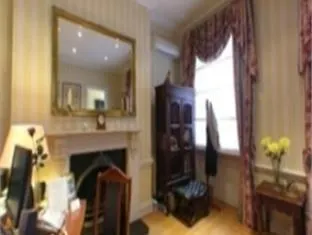Staunton - 4*