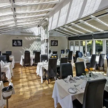 Grange Beauchamp Otel