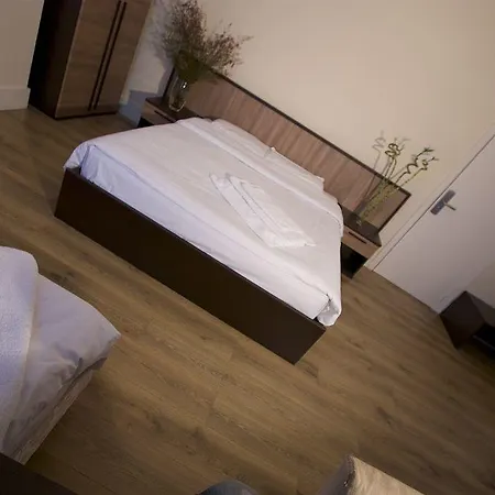 Park View Hotel 3*