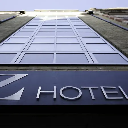 The Z Soho 3*