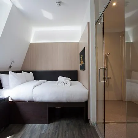 The Z Victoria Hotel 3*