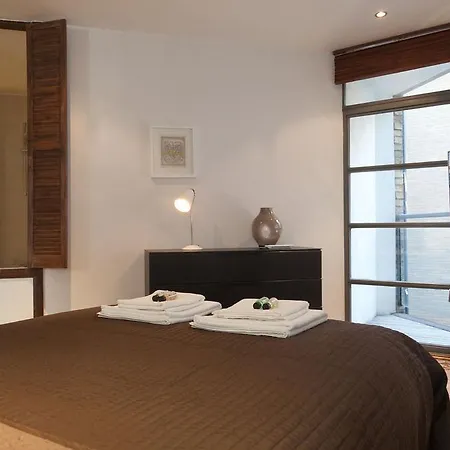 The Mayfair Collections Aparthotel 4*