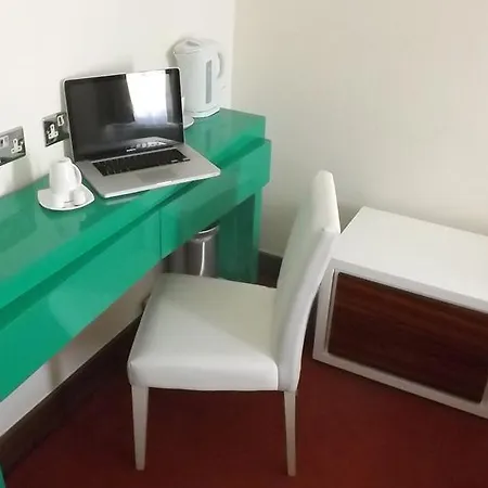 Lih Hotel 2*