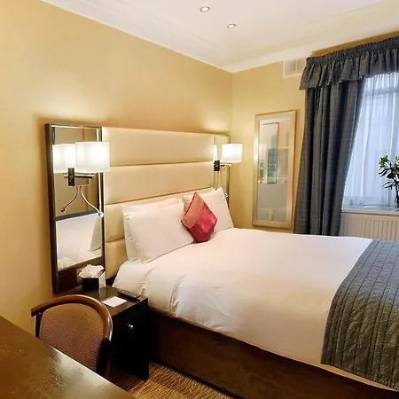 Park Grand Hyde Park Otel