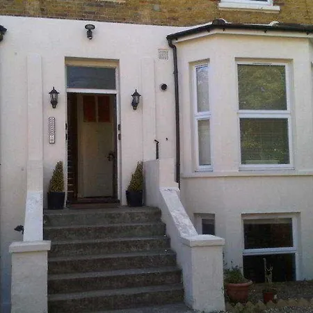 Camden Place Croydon