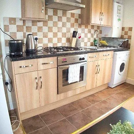 Sutton Place Apartment *
