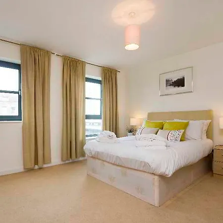 Reach Serviced Hotel