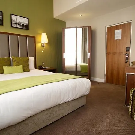 The Belgrave Hotel