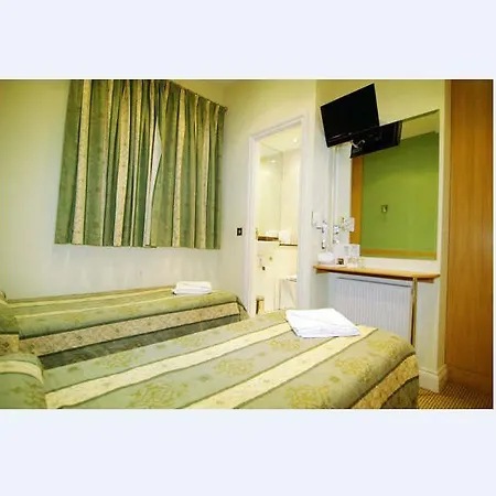 Westbury Hotel