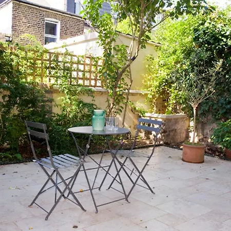 Veeve - House Bassein Park Road - Shepherd's Bush * London