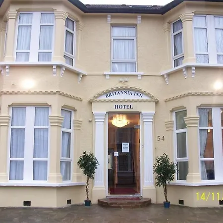 Britannia Hotel 3*