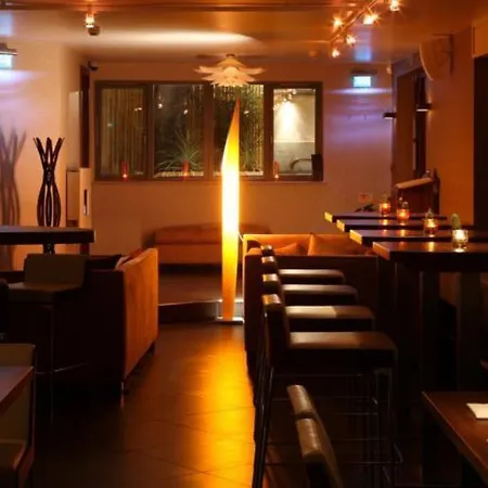 Bosco 4* Kingston upon Thames (Greater London)