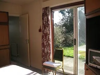 The Crystal Bed & Breakfast Croydon