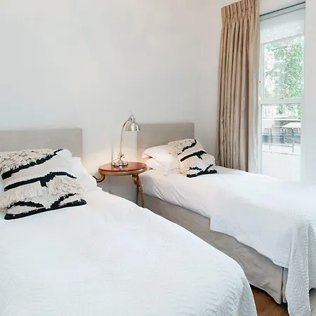 Europa House 4* Londra