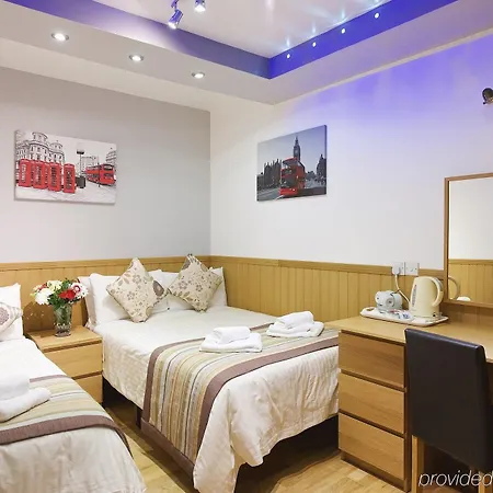 Linden House Отель 3*