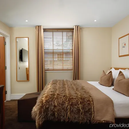 The Resident Kensington 4*