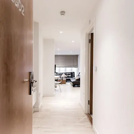 Apartment Princes Square *