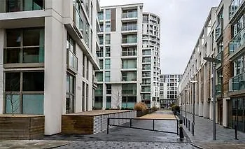 Appartamento Lanterns Court By Bridgestreet *