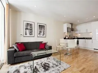 Lanterns Court By Bridgestreet Londra
