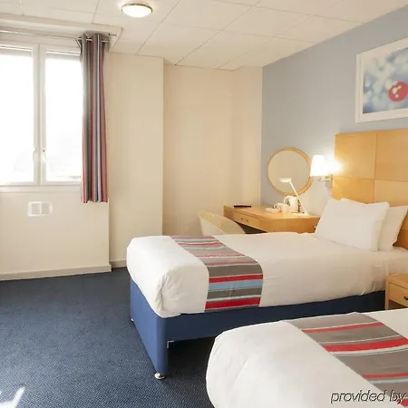 Travelodge Covent Garden 2*