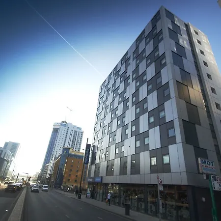 Travelodge Stratford 3* Londýn