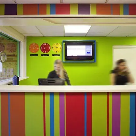 Hotel Ibis Styles Walthamstow 3*