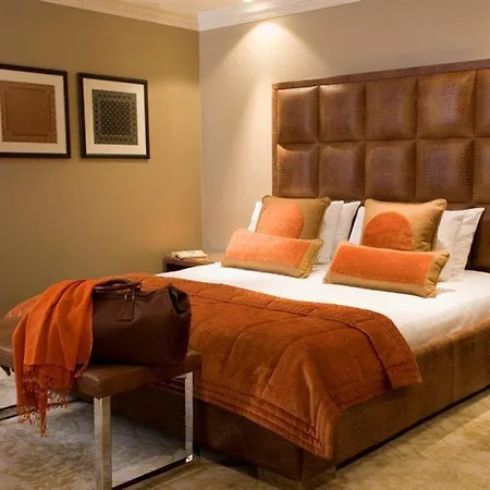Radisson Blu Hotel, London Heathrow Hillingdon