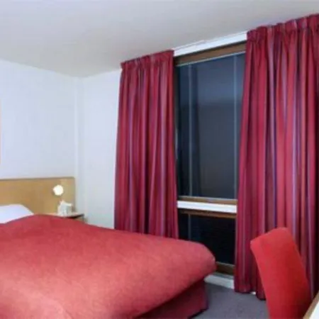 Hotel St Giles Heathrow - A St Giles