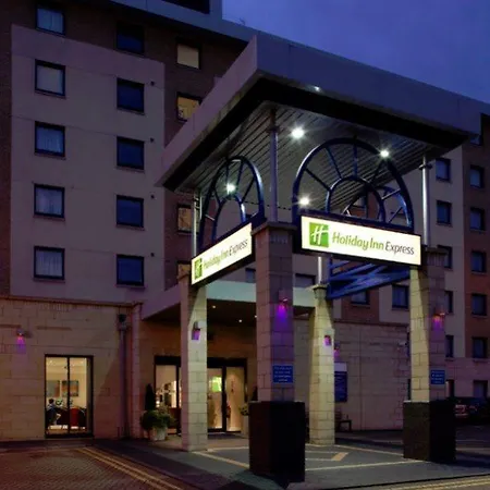 Holiday Express - Wandsworth By Ihg London