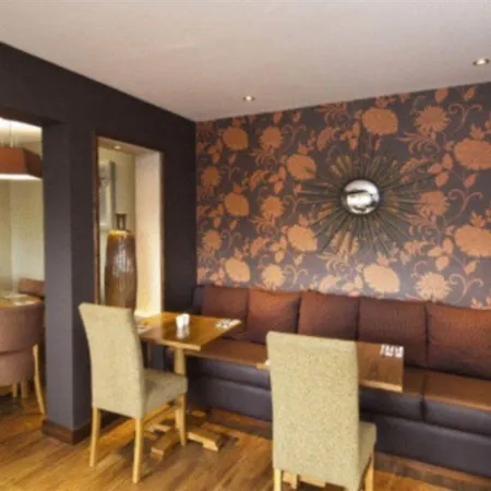 호텔 Premier Hanger Lane 런던