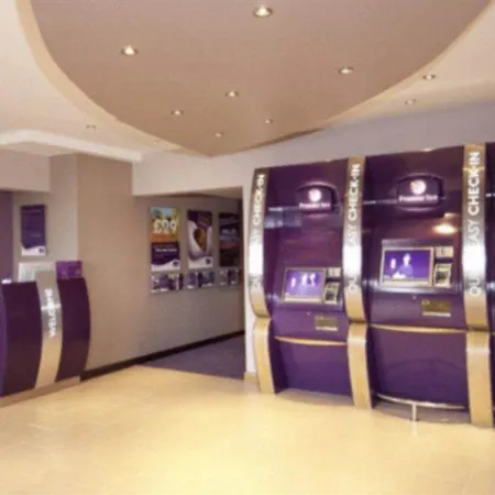Hotel Premier Hanger Lane