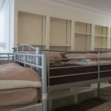 Hotel 4 Star Piccadilly 2*