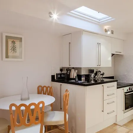 Covent Garden Living Otel