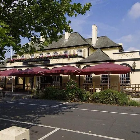 Hotel Premier London Stadium 3*