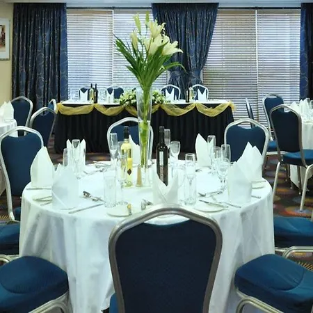 Hotel Comfort Harrow 3*
