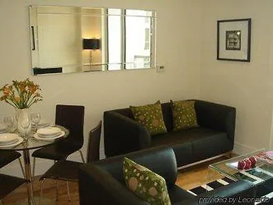 Appartamento Lanterns Court By Bridgestreet Londra