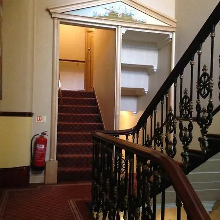 Hotel Troy