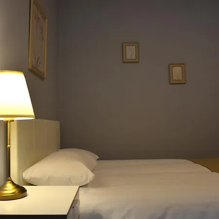 Guest house Monopoly Accommodations 3*