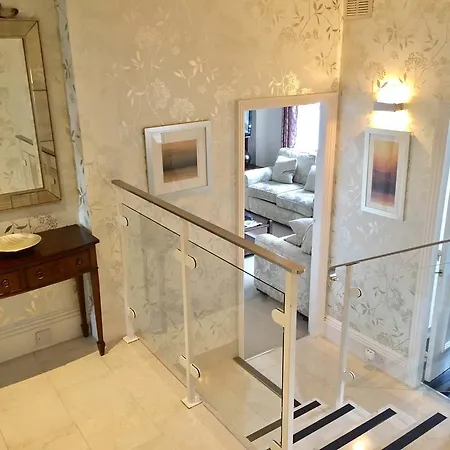 Апарт-отель Beaufort House - Knightsbridge